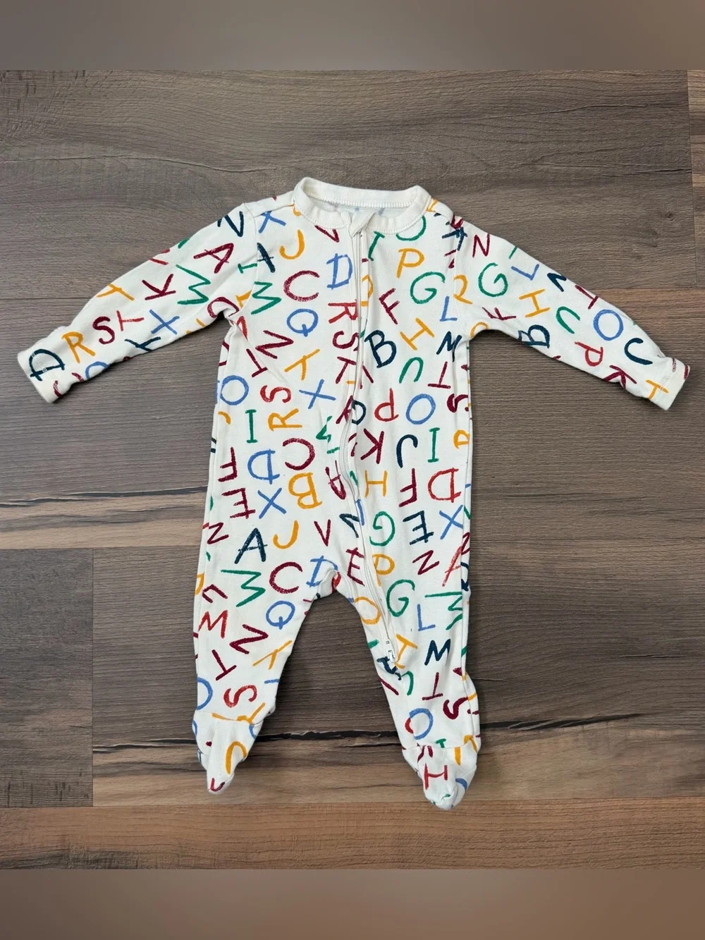 Old Navy Infant Multi-Color Alphabet Footie Pajamas Size 3-6 Months
